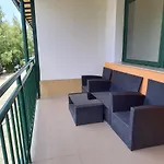 Felix Apartment