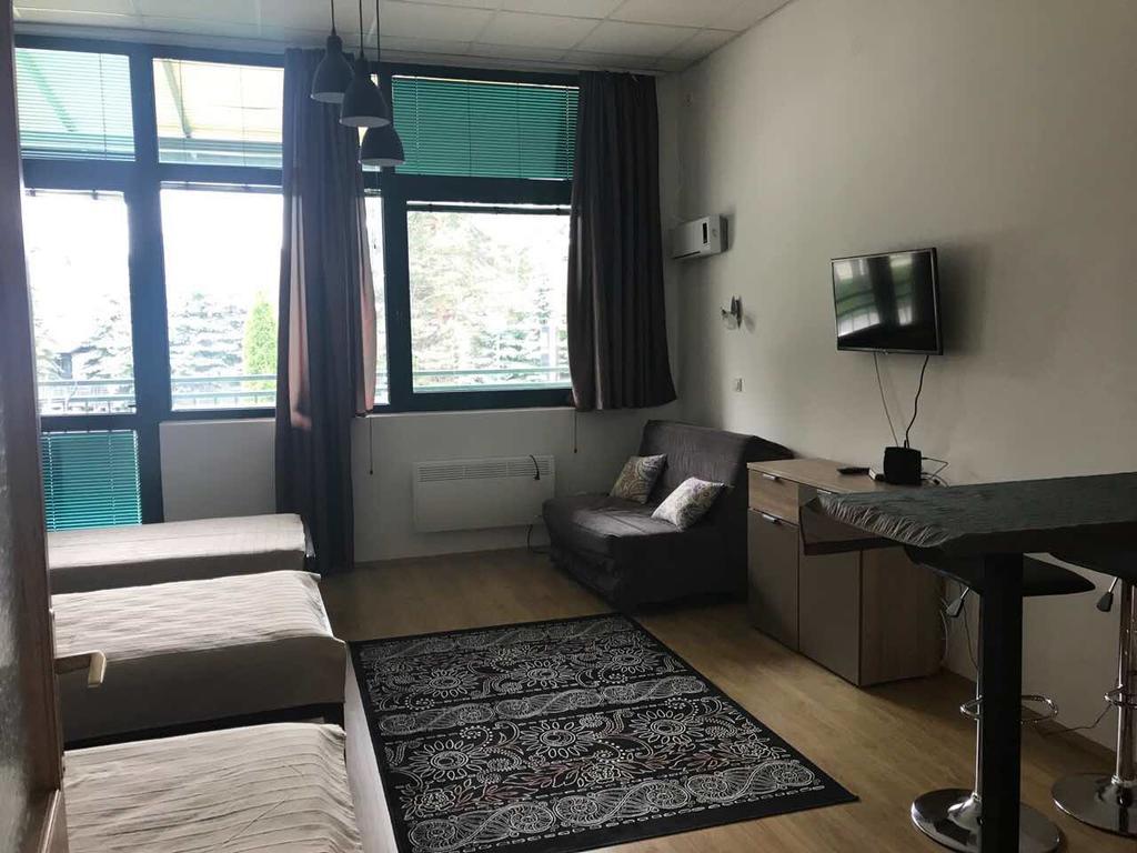 Felix Apartment